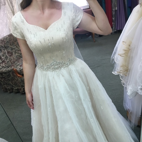 Casablanca 2245 “Sweetpea” Wedding Dress Modest - Picture 1 of 8